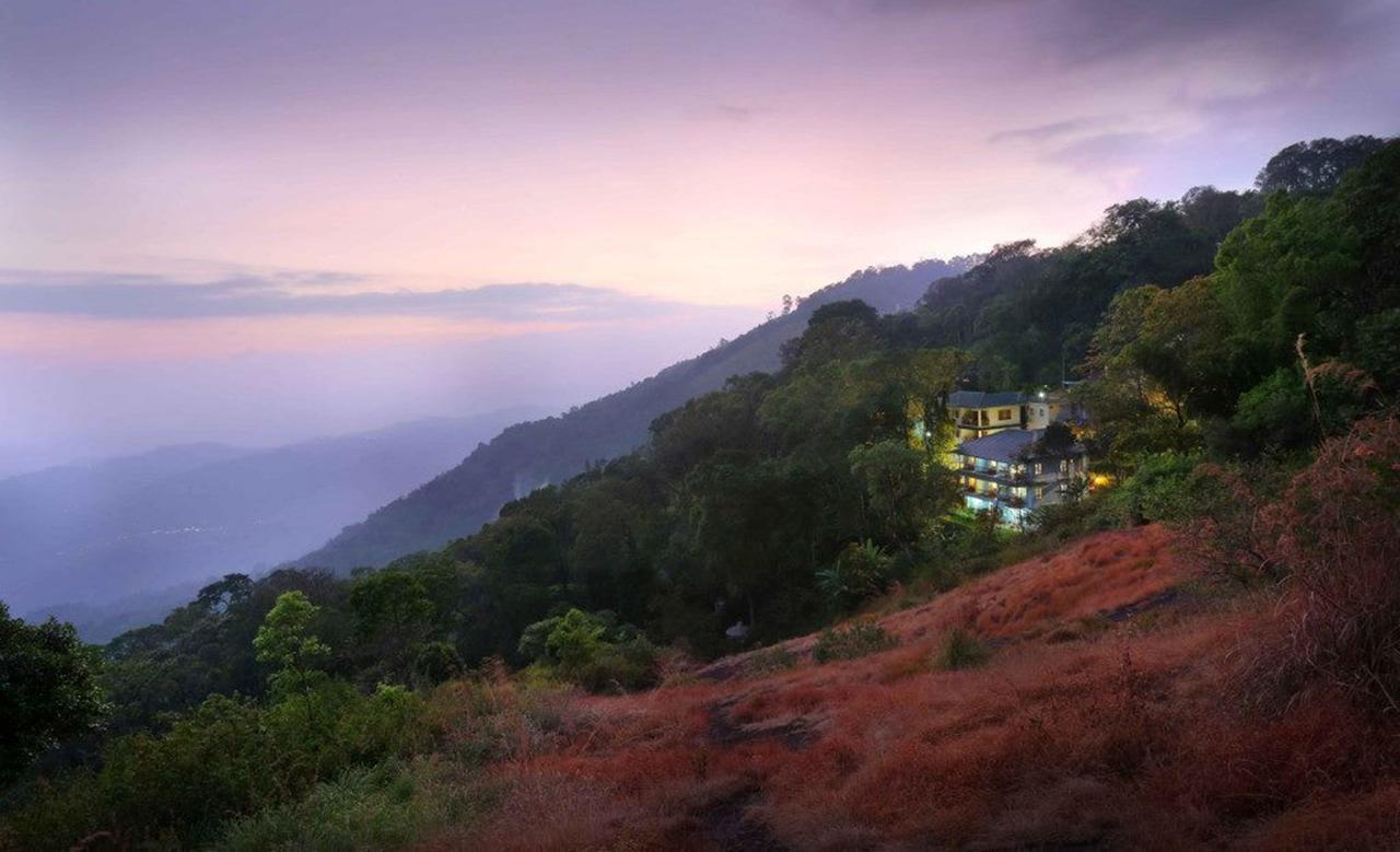 Bed and Breakfast Eagle Mountain Муннар Екстер'єр фото